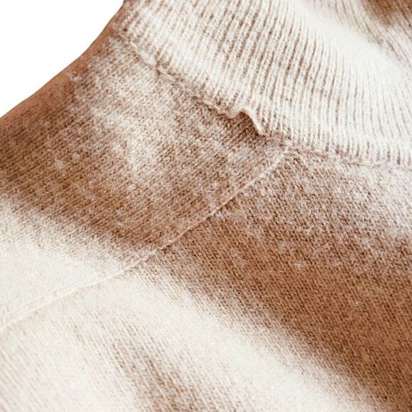 St. Andrews Woolen Mill Cashmere Pullover Camel Brown Turtleneck Sweater - Picture 4 of 5